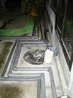 �ݔ��E�d�C�z�ǍH��