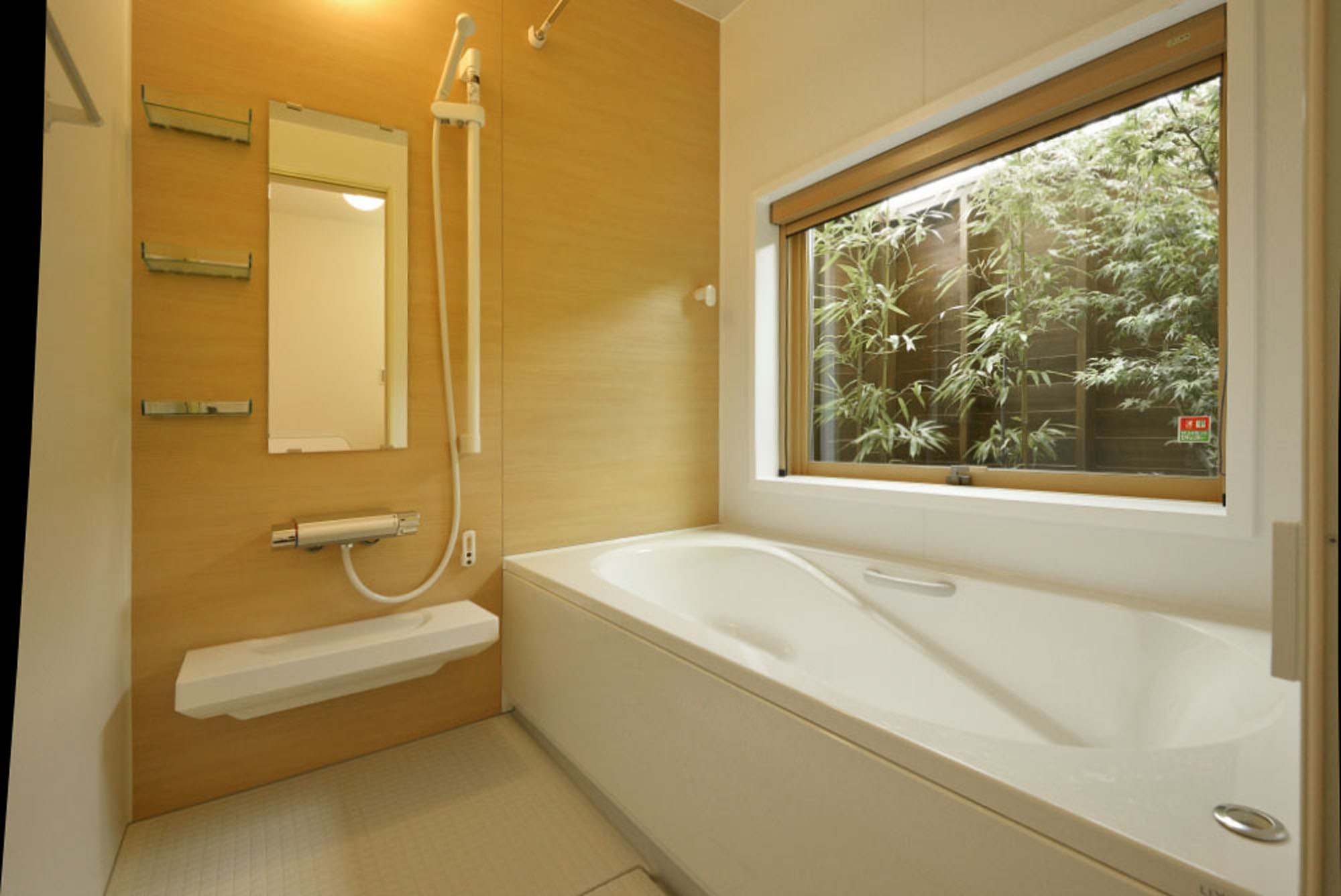 ���ʉ��ώ������胊�t�H�[��